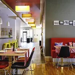 Ibis Esenyurt מלון 3*