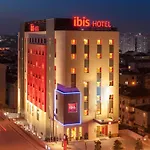 Ibis Esenyurt מלון 3*