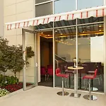 Ibis Esenyurt 3*