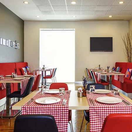 ايبيس إسطنبول ايسنيورت 3*