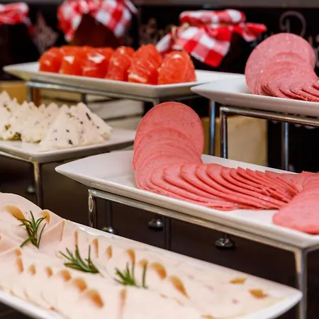 Ibis Esenyurt Отель