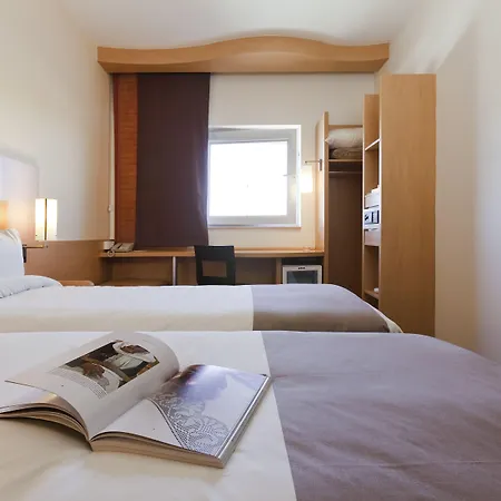 Отель Ibis Esenyurt