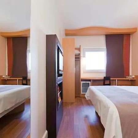 Ibis Esenyurt
